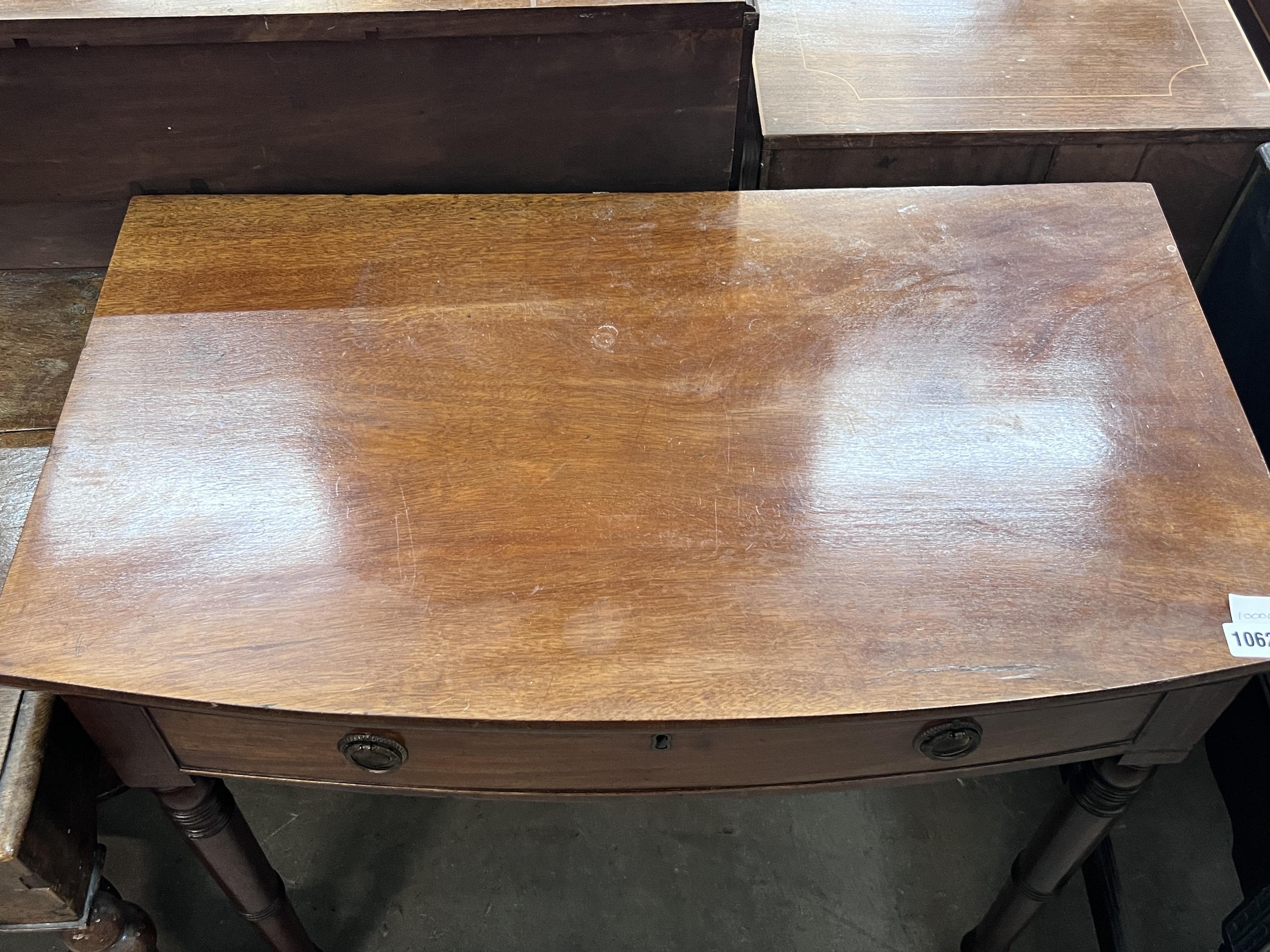 A Regency mahogany bowfront side table, width 79cm, depth 46cm, height 76cm